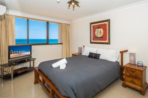 Breakers North Absolute Beachfront Apartments - Official - Accommodation Mount Tamborine 21
