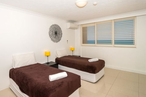 Breakers North Absolute Beachfront Apartments - Official - Accommodation Mount Tamborine 26