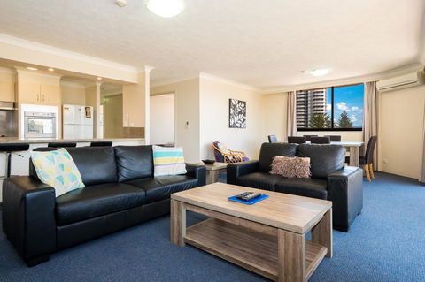 Breakers North Absolute Beachfront Apartments - Official - Accommodation Mount Tamborine 15
