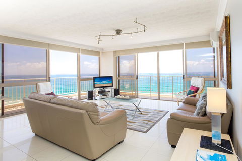 Breakers North Absolute Beachfront Apartments - Official - Accommodation Mount Tamborine 0