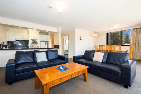 Breakers North Absolute Beachfront Apartments - Official - Accommodation Mount Tamborine 20