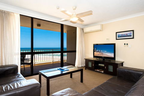 Breakers North Absolute Beachfront Apartments - Official - Accommodation Mount Tamborine 7