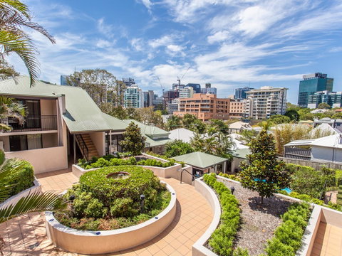 Spring Hill Mews Apartments - Accommodation Mount Tamborine 1