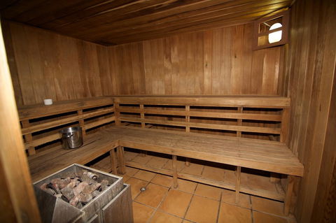 Surfers Mayfair - Accommodation Mount Tamborine 11