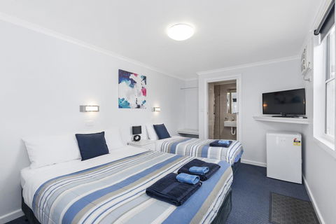 Wattle Grove Motel Maryborough - Accommodation Mount Tamborine 1