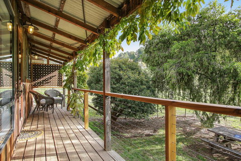 Way Out Wandi - Accommodation Mount Tamborine 1