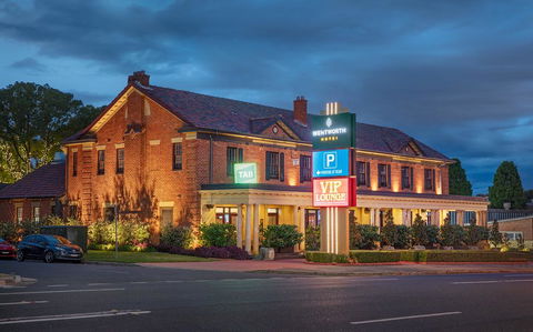 Wentworth Hotel - Accommodation Mount Tamborine 0