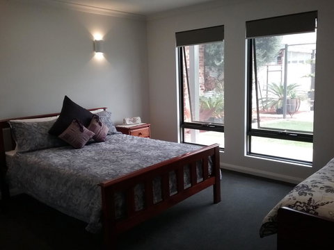 Wentworth Wharf B&B - Accommodation Mount Tamborine 1