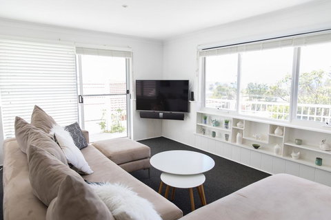 White Beach Cottage - Accommodation Mount Tamborine 3