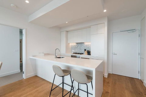 Whitehorse Tower 2 Bedroom 2 Bath - Accommodation Mount Tamborine 1