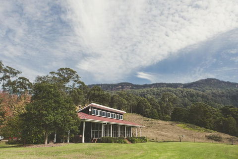Willabrook Retreat - Mojo Cottage - Romantic Escape! - Accommodation Mount Tamborine 0