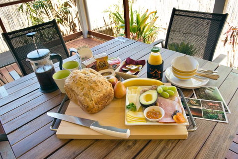 Witches Falls Cottages - Accommodation Mount Tamborine 2
