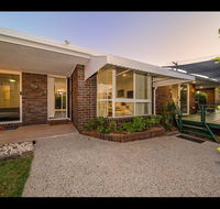 Woorim Secluded Palms Cottage - Accommodation Mount Tamborine