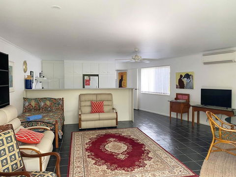 Woorim Secluded Palms Villa - Accommodation Mount Tamborine 1