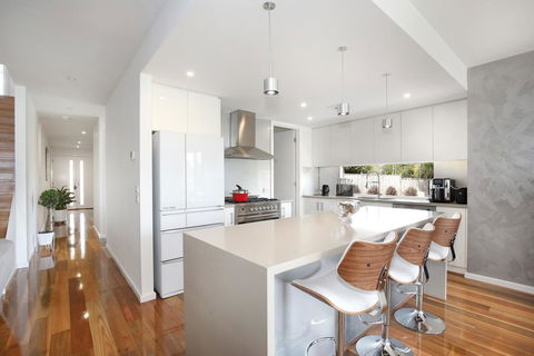 Xus Residence - Accommodation Mount Tamborine 3