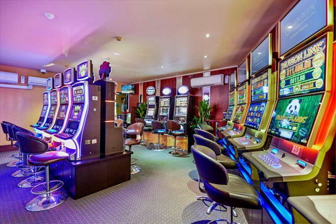 Yandina Hotel - Accommodation Mount Tamborine 3