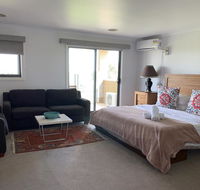 yes home - Accommodation Mount Tamborine
