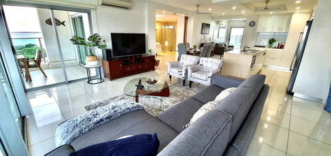 ZEN BY THE WATER - Darwin Premier Retreat - Accommodation Mount Tamborine 1