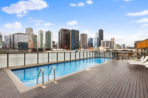 A Stylish 2BR Apt With FREE Parking - Accommodation Mount Tamborine 3