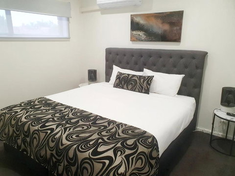 Addison Motor Inn - Accommodation Mount Tamborine 3