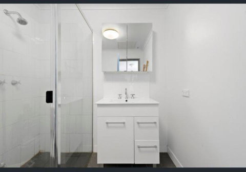 Adelaide City Vibe - Accommodation Mount Tamborine 1
