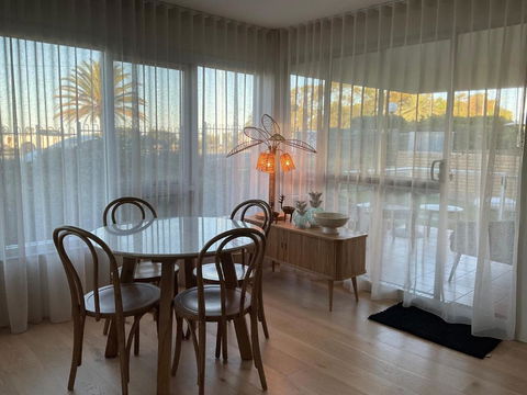 Alex Beachfront Views - Accommodation Mount Tamborine 4