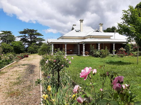 Alloway Bank - Accommodation Mount Tamborine 2