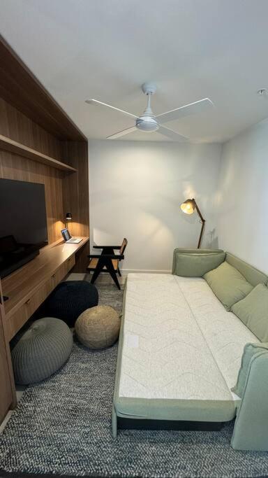 Apartment In Palm Beach - Accommodation Mount Tamborine 1