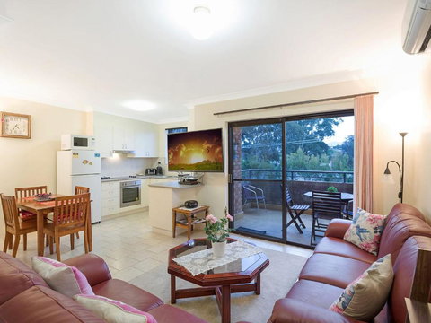 Apollo Unit 8 1st Floor - Accommodation Mount Tamborine 0