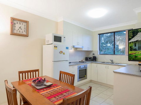 Apollo Unit 8 1st Floor - Accommodation Mount Tamborine 3