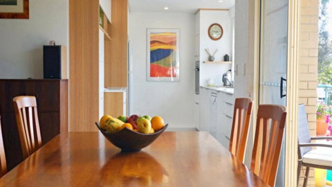 At Elizabeths - Accommodation Mount Tamborine 3