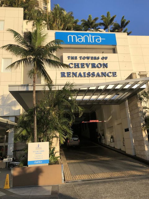 Chevron Renaissance Ocean View - Accommodation Mount Tamborine 2