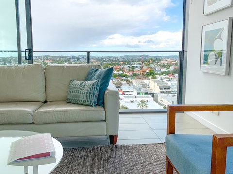 M&A Apartments - Accommodation Mount Tamborine 6
