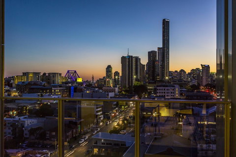M&A Apartments - Accommodation Mount Tamborine 20