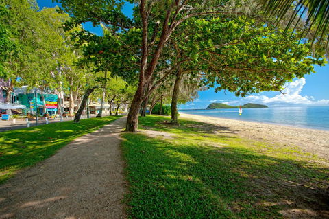 The Reef Retreat Palm Cove - Accommodation Mount Tamborine 10