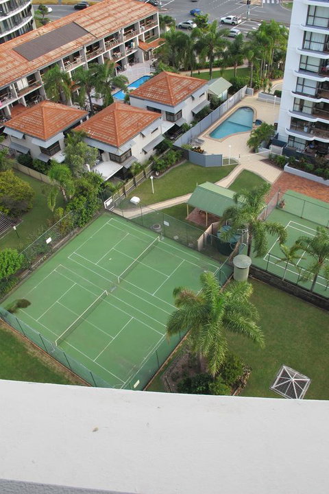 Pacific Regis Beachfront Holiday Apartments - Accommodation Mount Tamborine 6