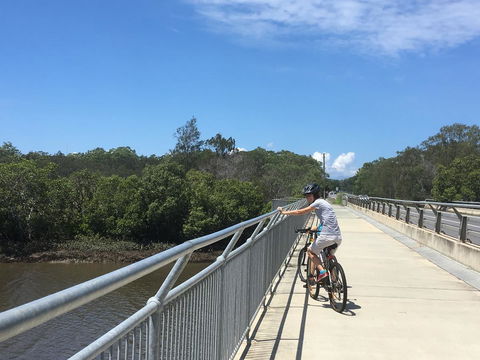 Absolute Waterfront - Accommodation Mount Tamborine 23