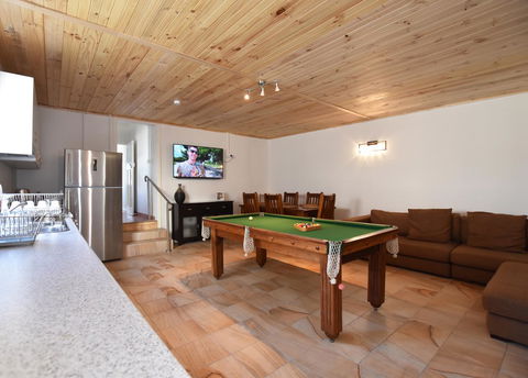 Absolute Waterfront - Accommodation Mount Tamborine 0