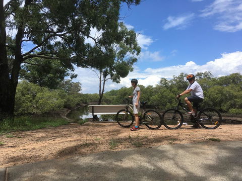 Absolute Waterfront - Accommodation Mount Tamborine 21