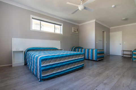 Burleigh Gold Coast Motel - Accommodation Mount Tamborine 1