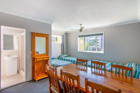 Burleigh Gold Coast Motel - Accommodation Mount Tamborine 16