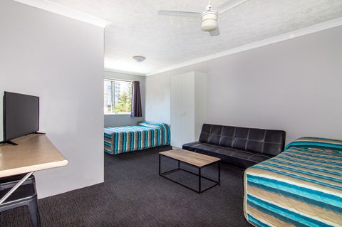 Burleigh Gold Coast Motel - Accommodation Mount Tamborine 17