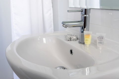 Burleigh Gold Coast Motel - Accommodation Mount Tamborine 15