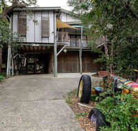 Five Bimba Tractor House - Accommodation Mount Tamborine