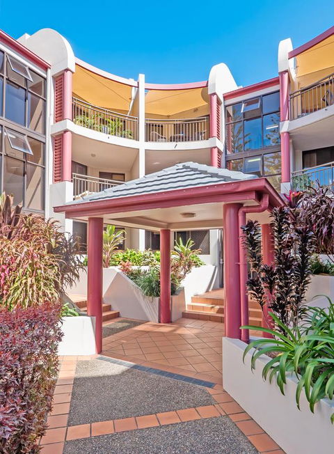 Burleigh On The Beach - Accommodation Mount Tamborine 5