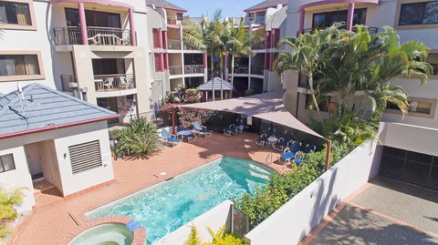 Burleigh On The Beach - Accommodation Mount Tamborine 7