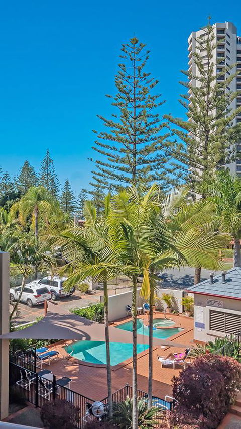 Burleigh On The Beach - Accommodation Mount Tamborine 23