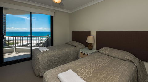 Carrington Court - Accommodation Mount Tamborine 26