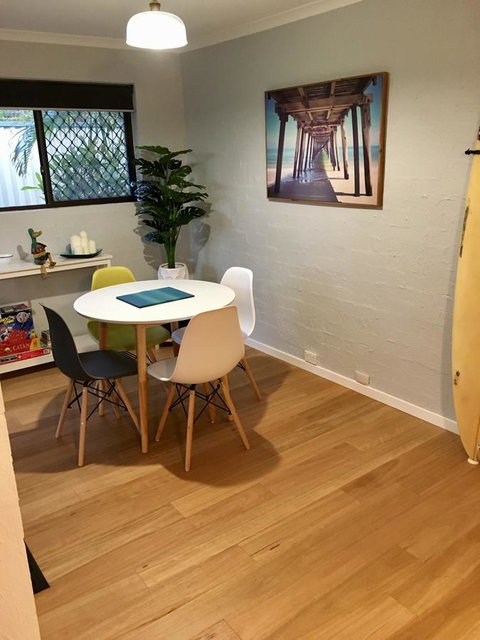Burleigh Palms Holiday Apartments - Accommodation Mount Tamborine 10