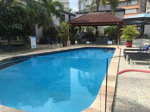 Burleigh Palms Holiday Apartments - Accommodation Mount Tamborine 2